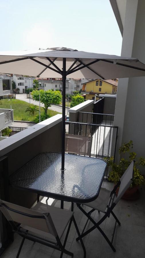 Casa Vacanze Mare Di Paestum Apartment Luaran gambar